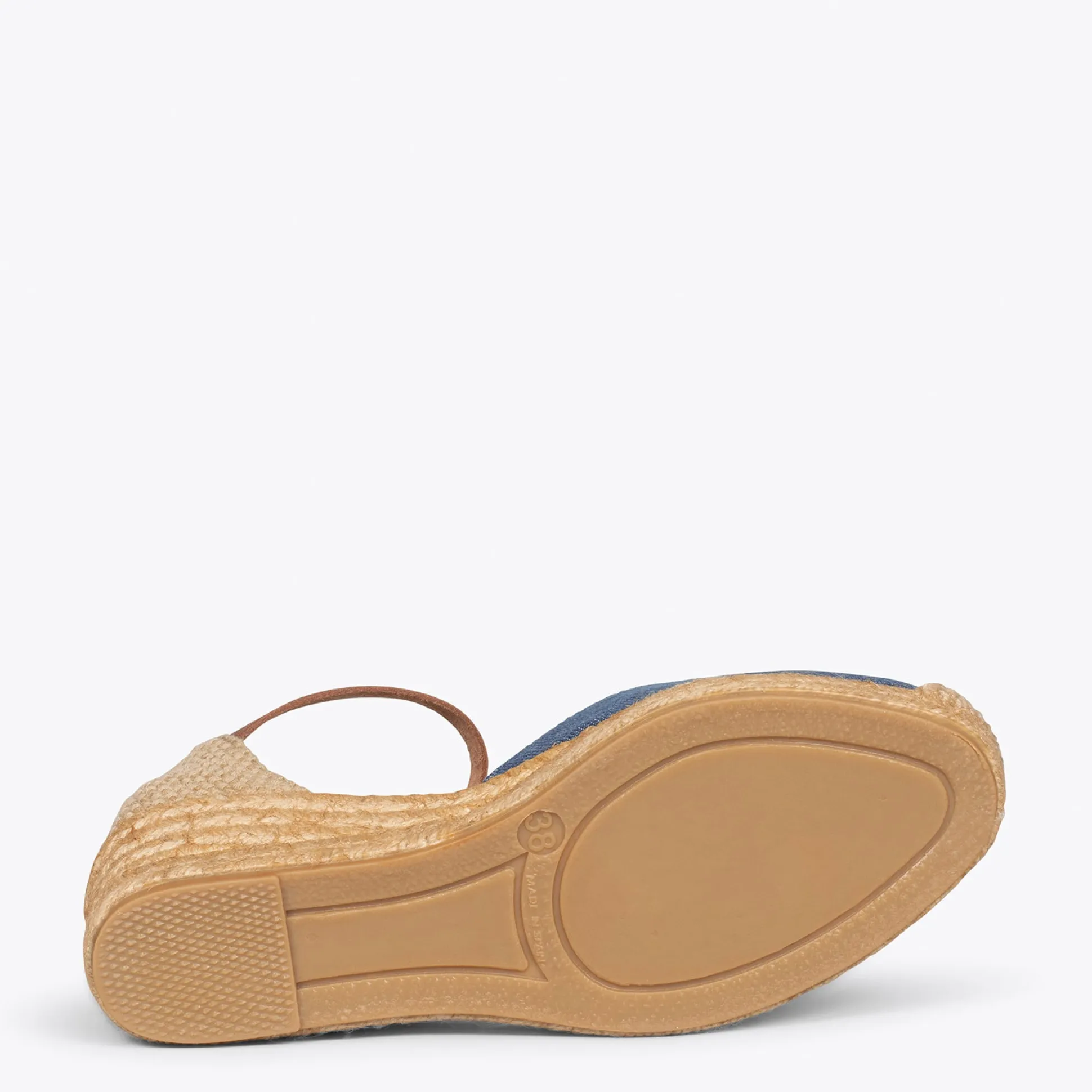 altea__cunas_de_esparto_b_4-16.webp Esparto Y Alpargatas<miMaO Altea - Cunas De Esparto Bajas Jeans