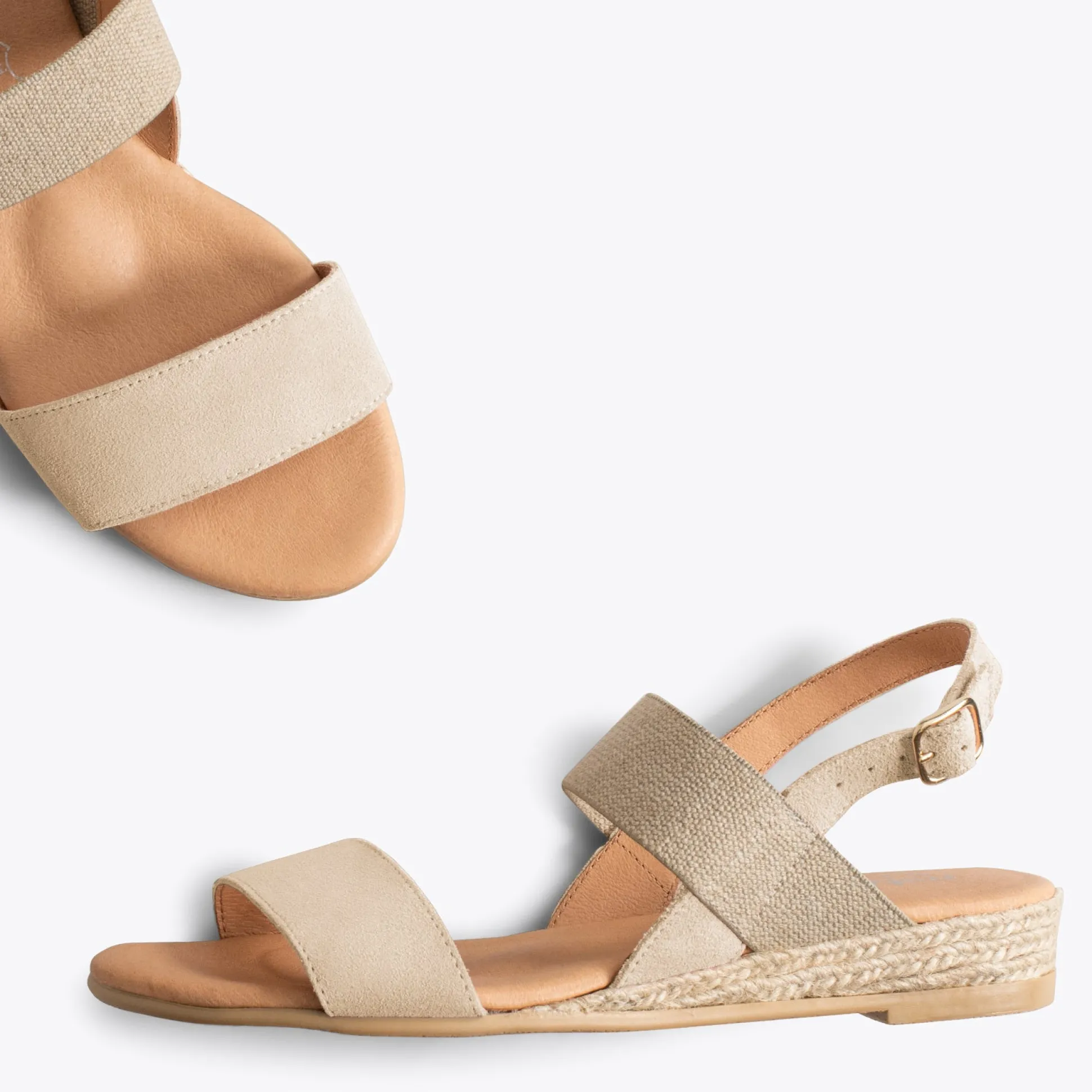 arena_sandalia_de_esparto_2-1.webp Esparto Y Alpargatas<miMaO Arena Sandalia De Esparto Beige Con Tira Elastica