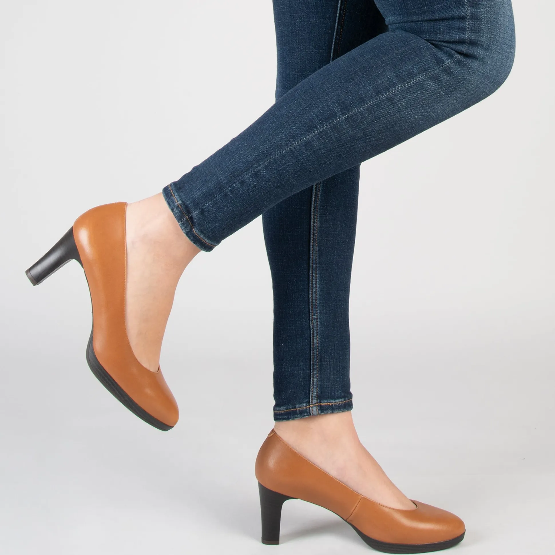 azafata__zapatos_con_tacn_5.webp Special Prices<miMaO Azafata - Zapatos Con Tacón Y Plataforma Camel