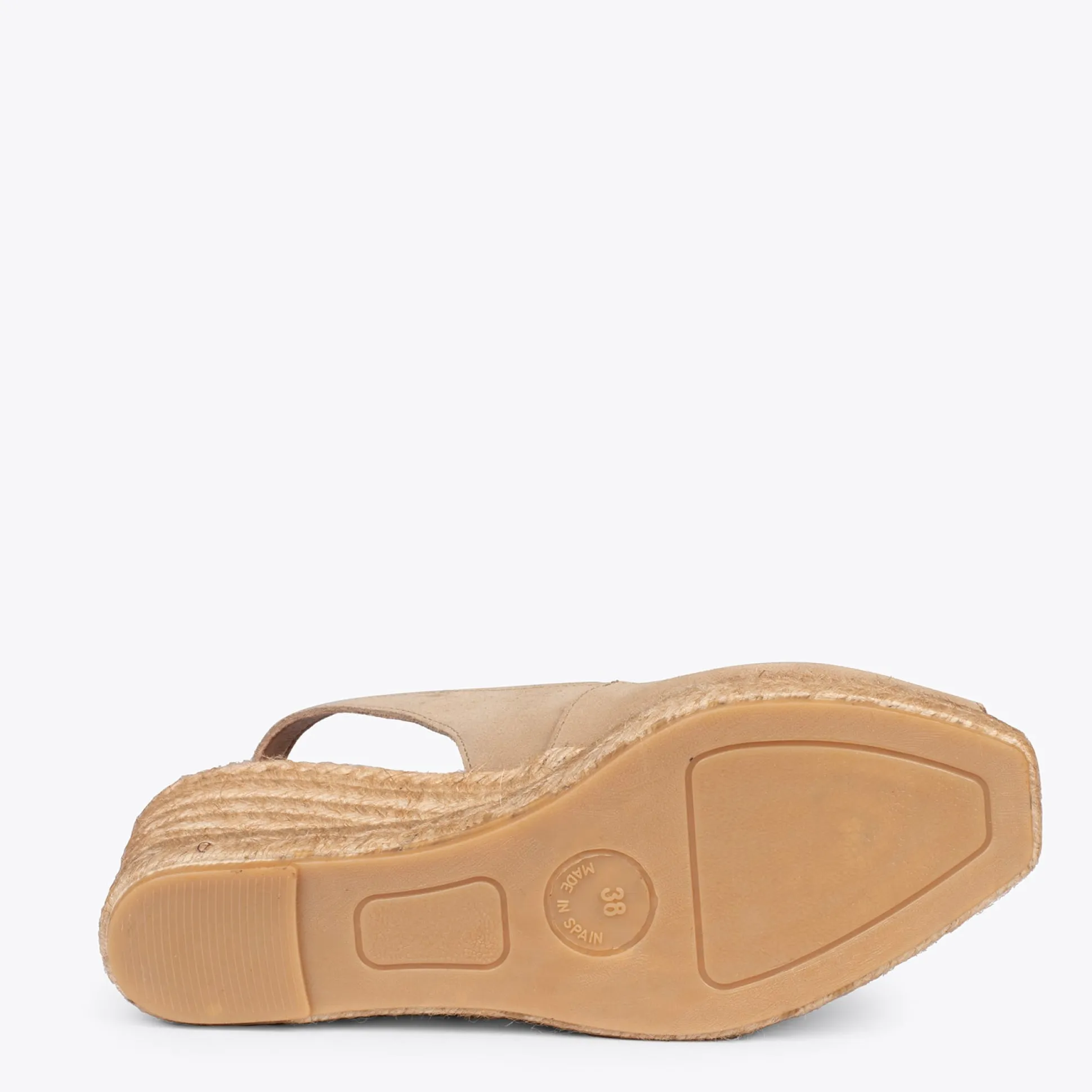 balerma__cunas_de_esparto_3.webp Esparto Y Alpargatas<miMaO Balerma – Cunas De Esparto Altas De Serraje Beige