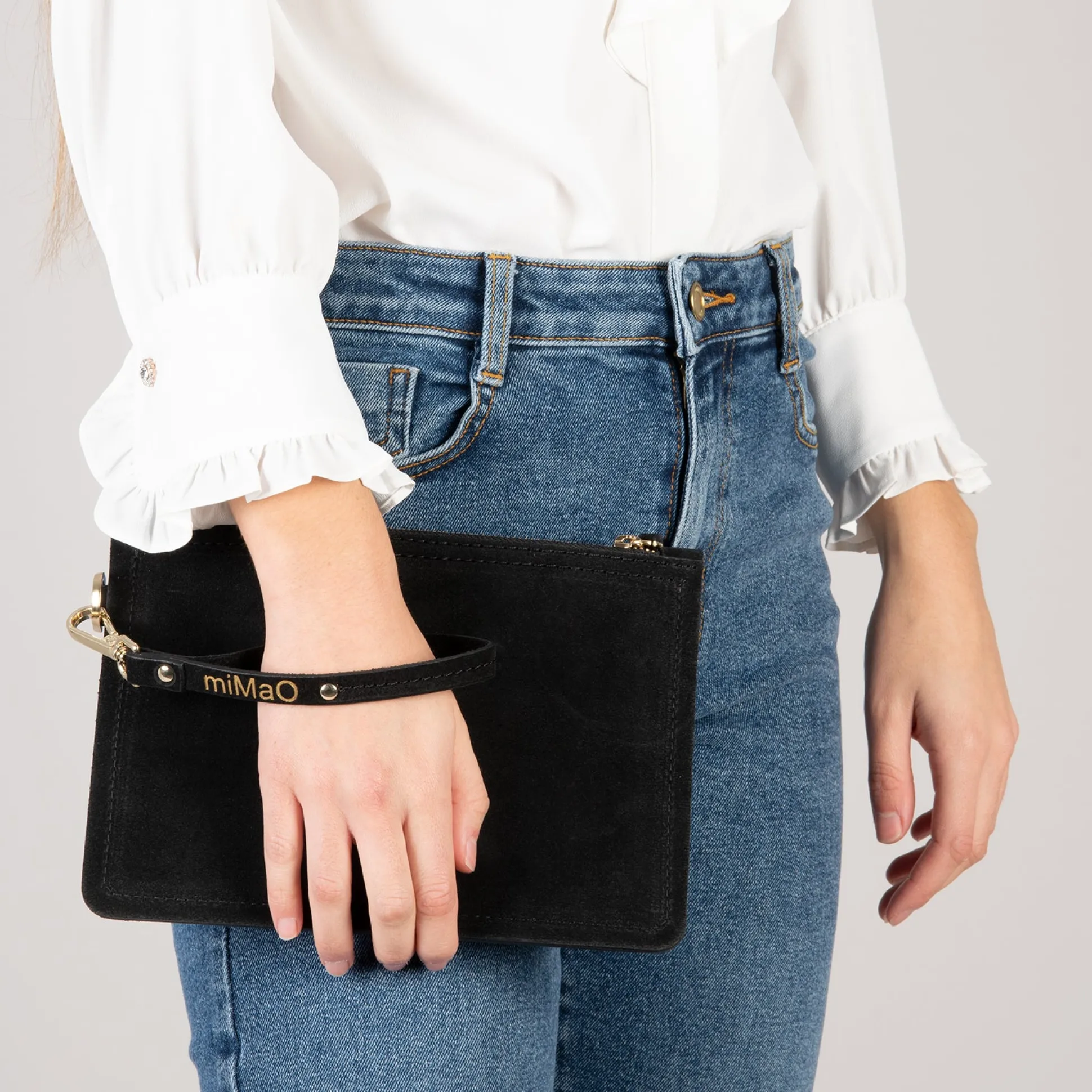 bolso_urban_liso_de_piel__2-12.webp Bolsos De Mujer<miMaO Bolso Urban Liso De Piel Negro