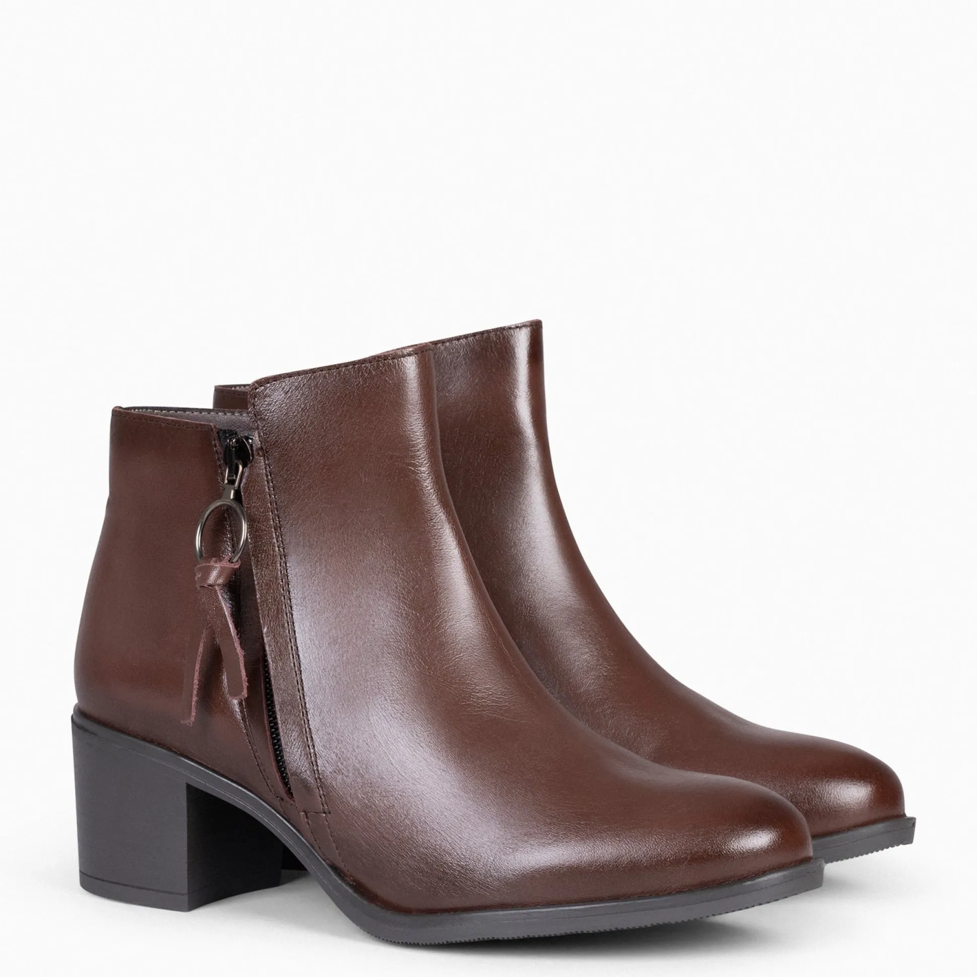 brest__botines_con_cremal_1.webp Botines De Mujer<miMaO Brest - Botines Con Cremallera Lateral Marron