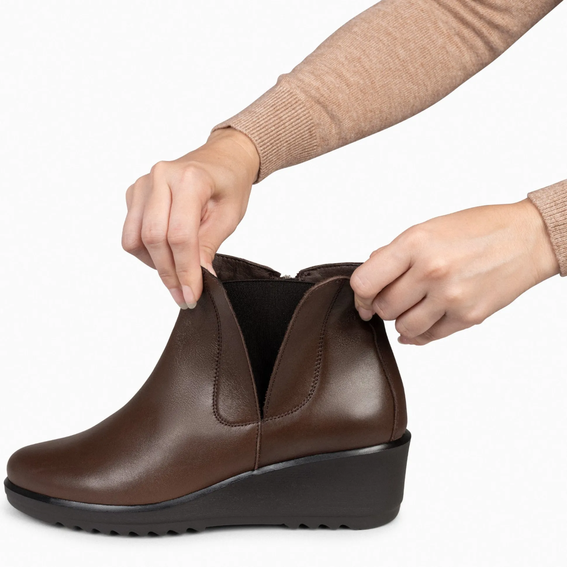 carli__botines_cuna_mujer_5-3.webp Botines De Mujer<miMaO Carli - Botines Cuna Mujer Marron