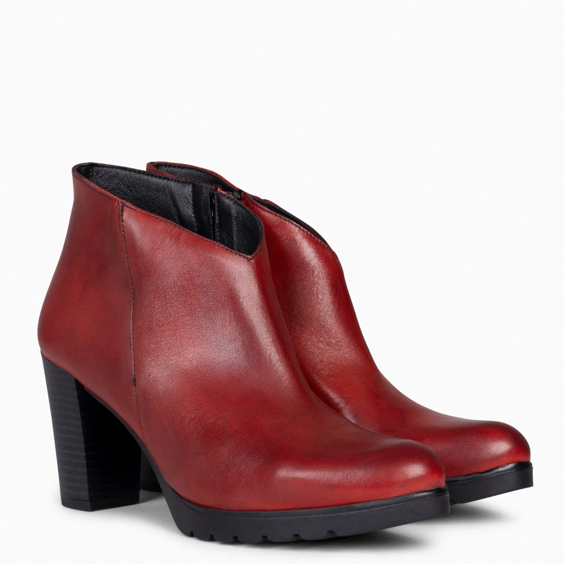 classic__botines_de_mujer_1-1.webp Botines De Mujer<miMaO Classic - Botines De Mujer Con Tacón Rojo