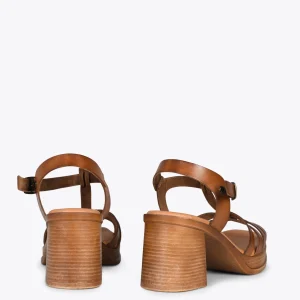 Sandalias De Tacón<miMaO Creta – Sandalia Cangrejera En "T" Marron
