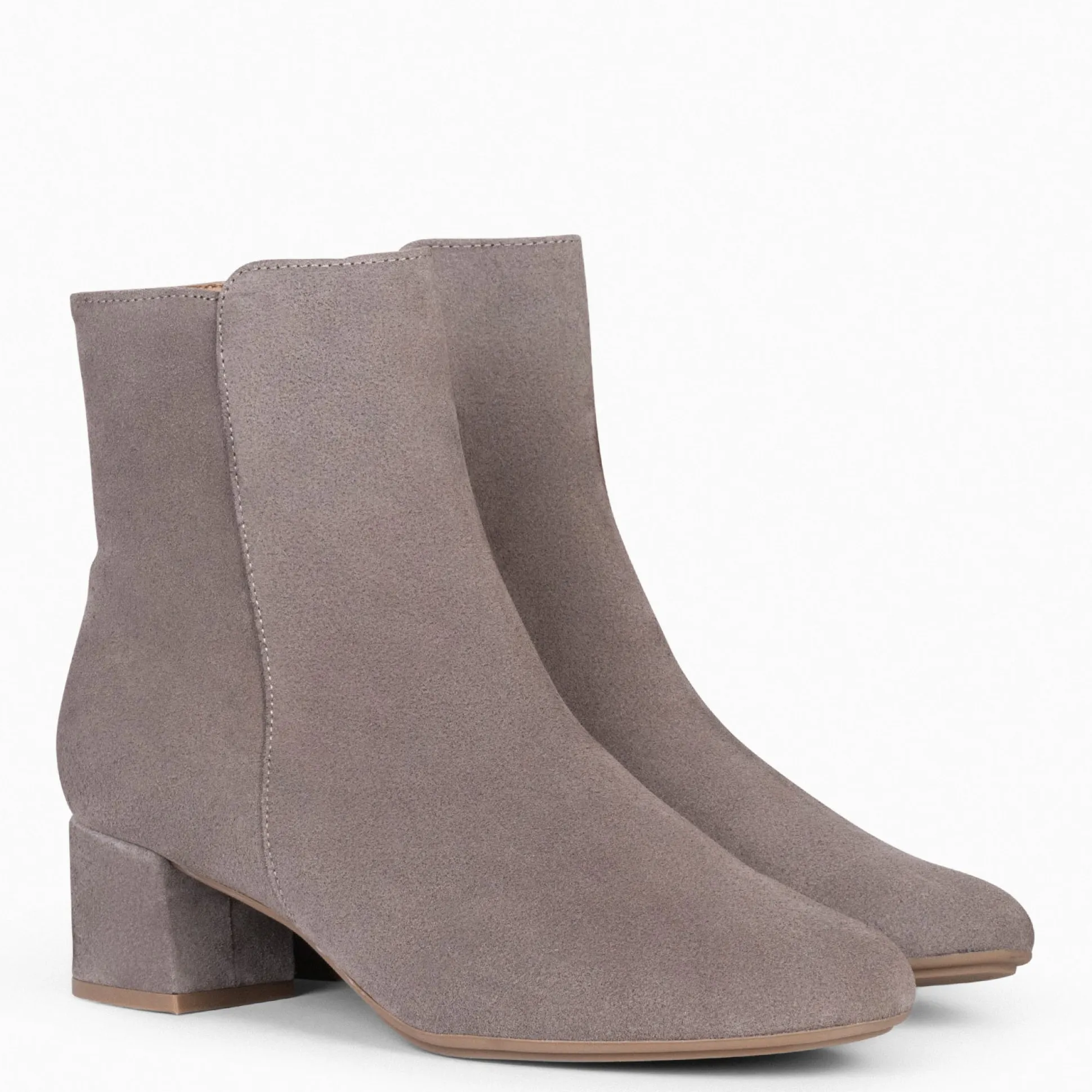 maia__botin_serraje_mujer_1-4.webp Botines De Mujer<miMaO Maia - Botin Serraje Mujer Taupe