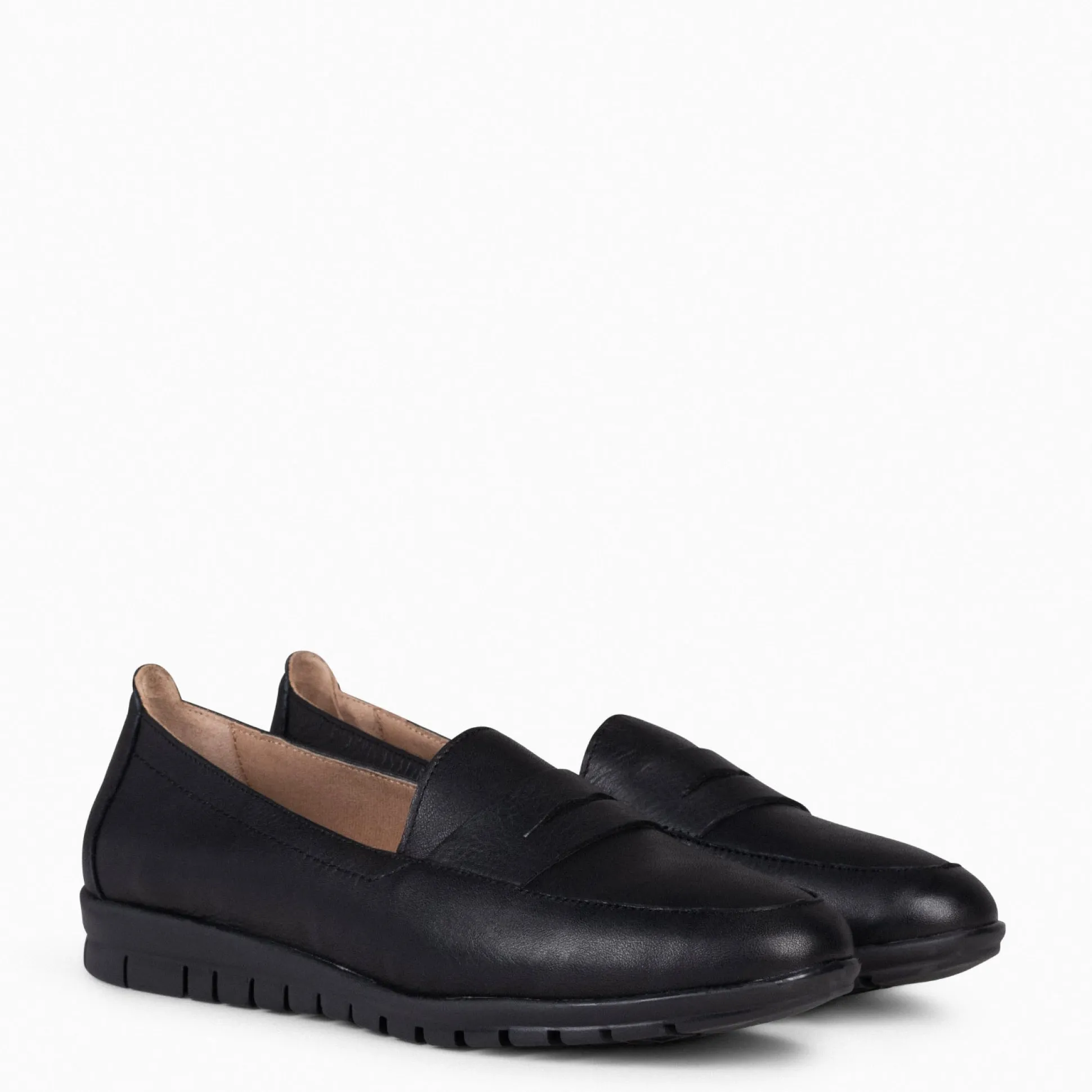 mocasines_con_antifaz_n_1.webp Cunas Confort<miMaO 360 - Mocasines Con Antifaz Negro
