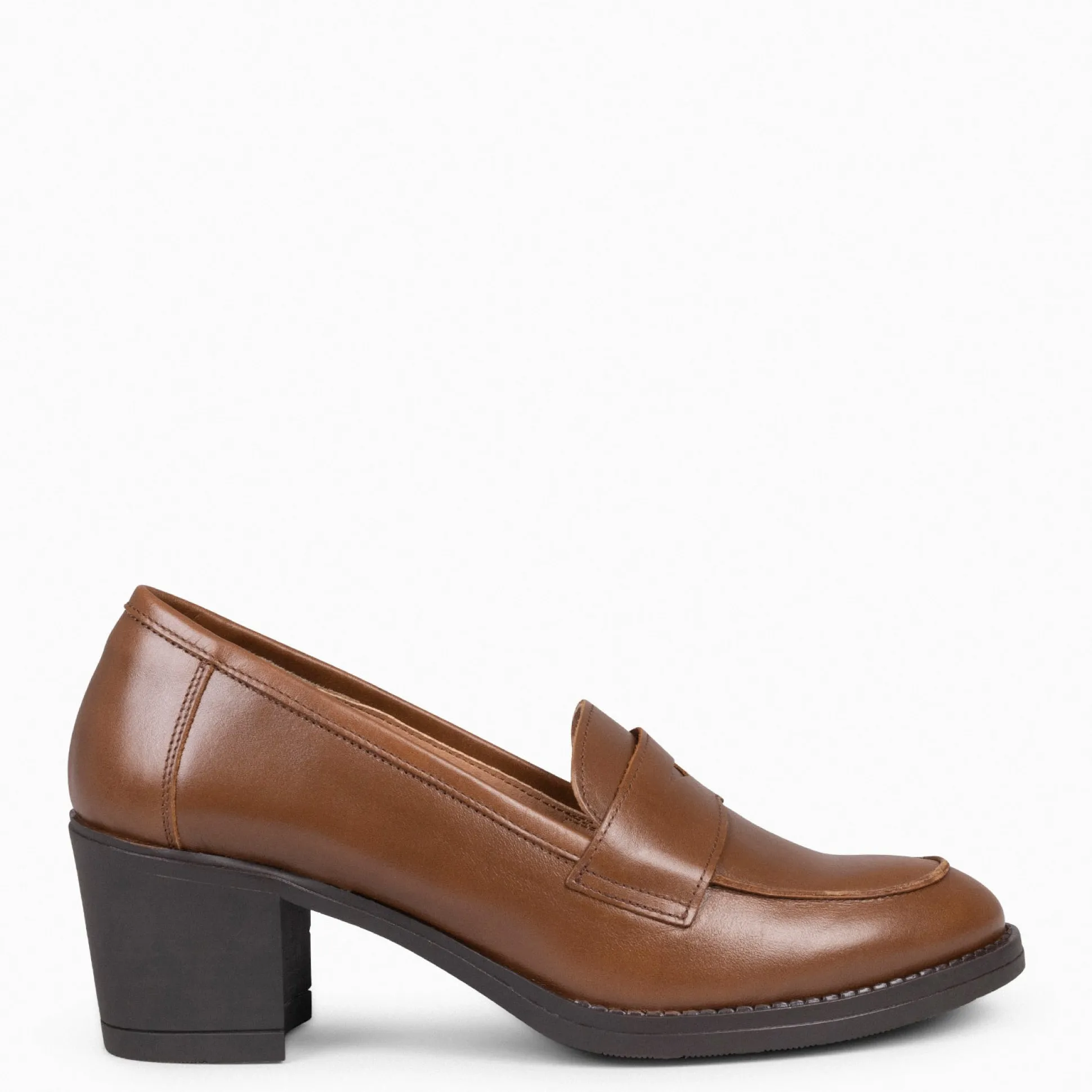 mokka__mocasin_de_napa_co_0-2.webp Mocasines Y Blucher<miMaO Mokka – Mocasin De Napa Con Tacón Camel