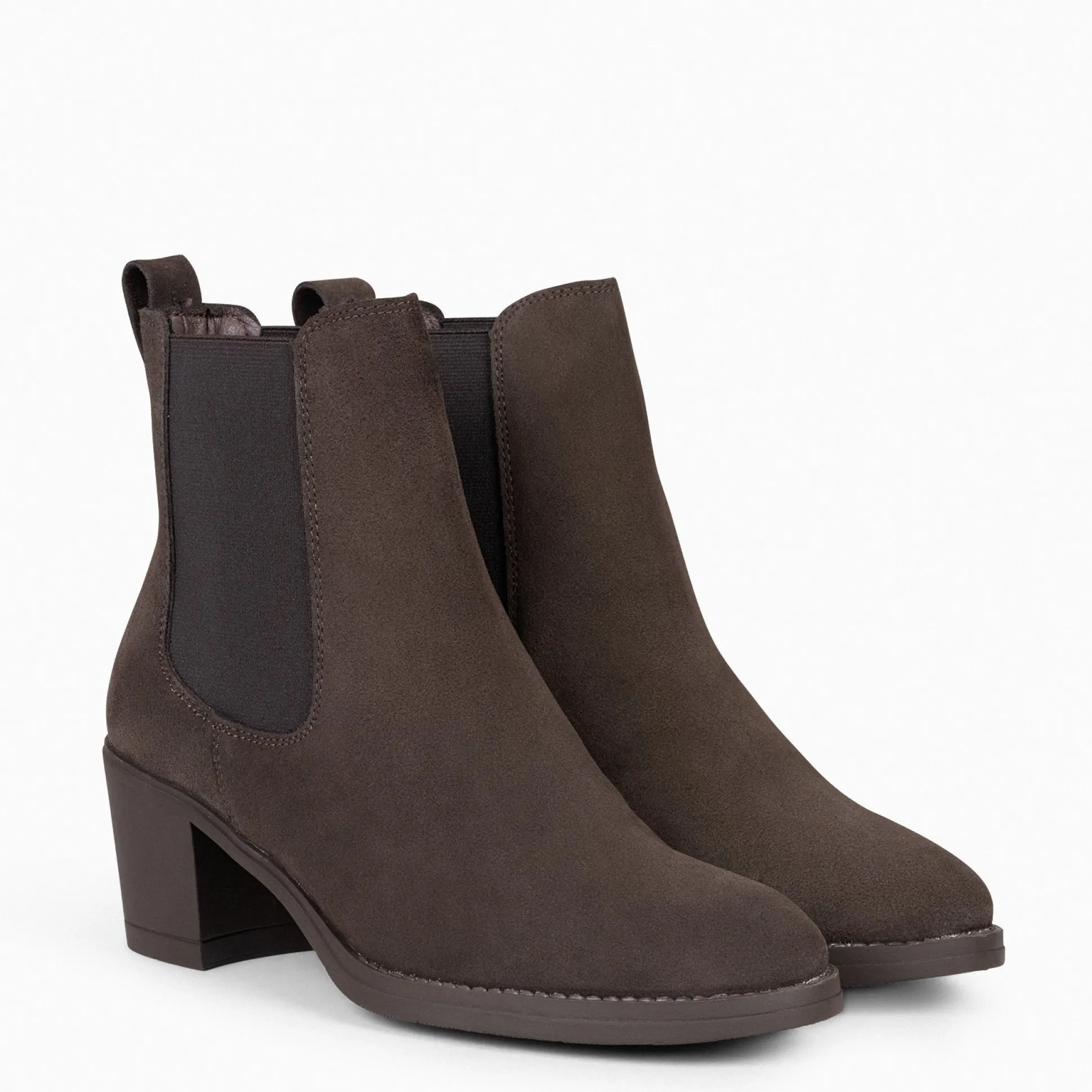 new_chelsea__botines_de_c_1-3.webp Botines De Mujer<miMaO New Chelsea - Botines De Cana Alta Con Tacón Para Mujer Marron