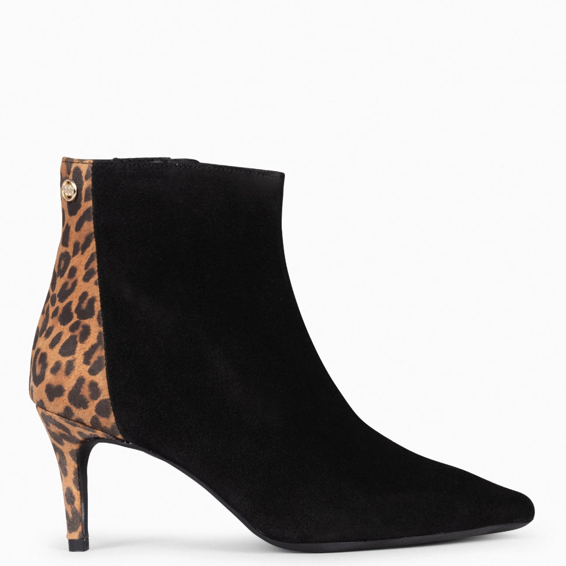 nuit__botin_con_tacn_fino_0-1.webp Botines De Mujer<miMaO Nuit - Botin Con Tacón Fino Negro Leopardo