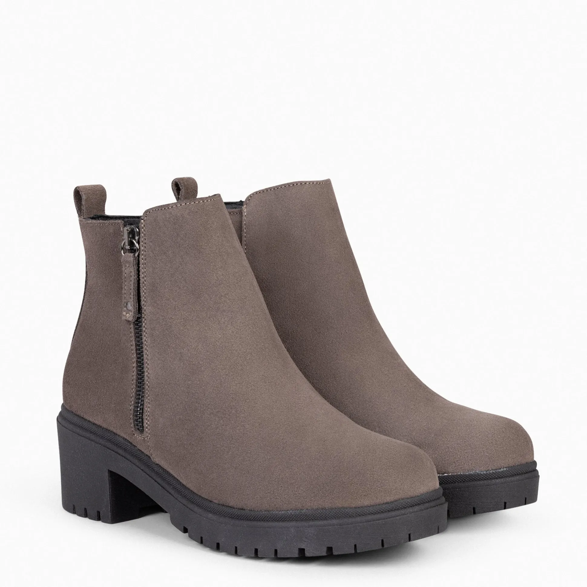 pop__botin_de_piel_taupe__1.webp Botines De Mujer<miMaO Pop - Botin De Piel Taupe Hidrofugo