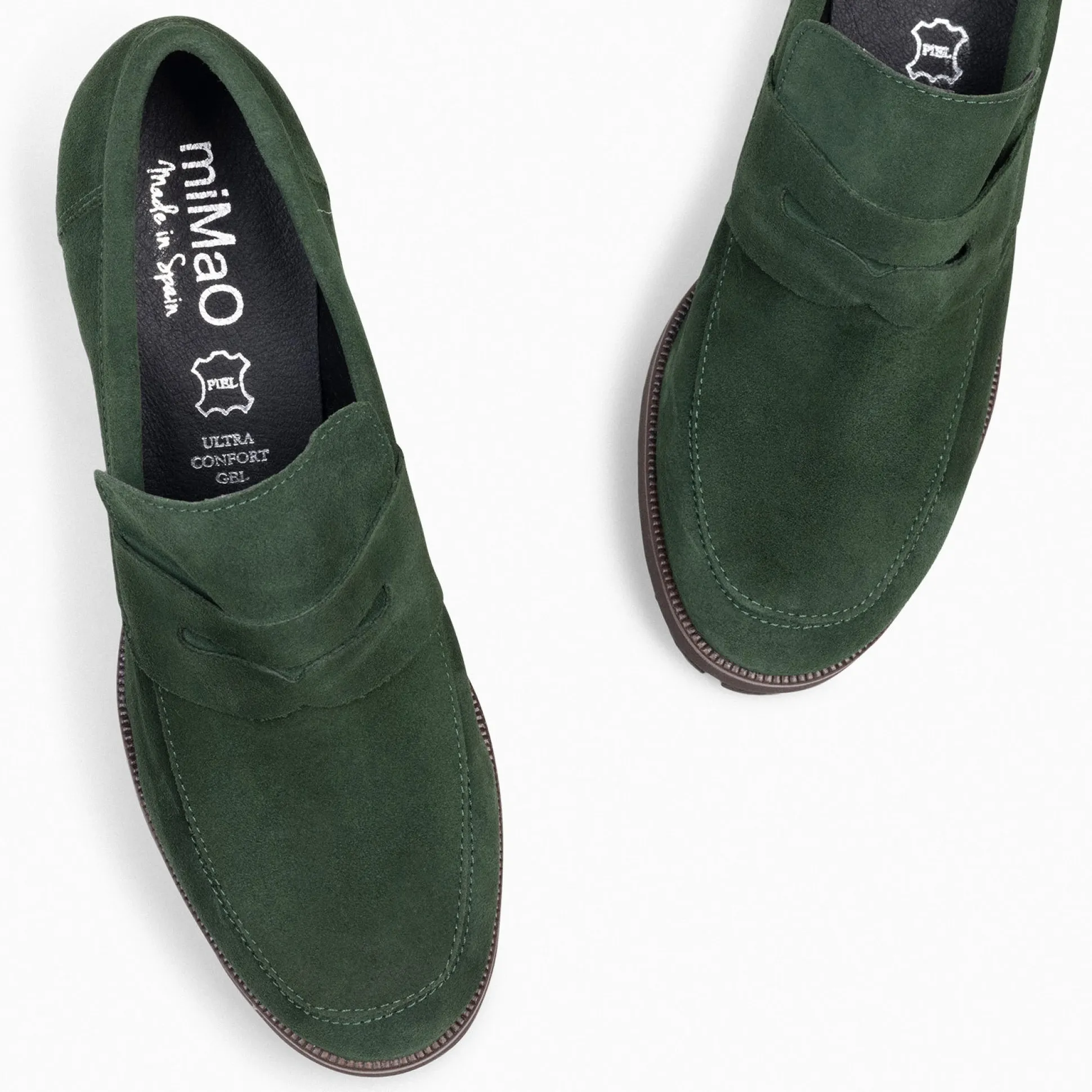 trend__mocasin_con_tacn_y_2-1.webp Mocasines Y Blucher<miMaO Trend – Mocasin Con Tacón Y Plataforma Verde