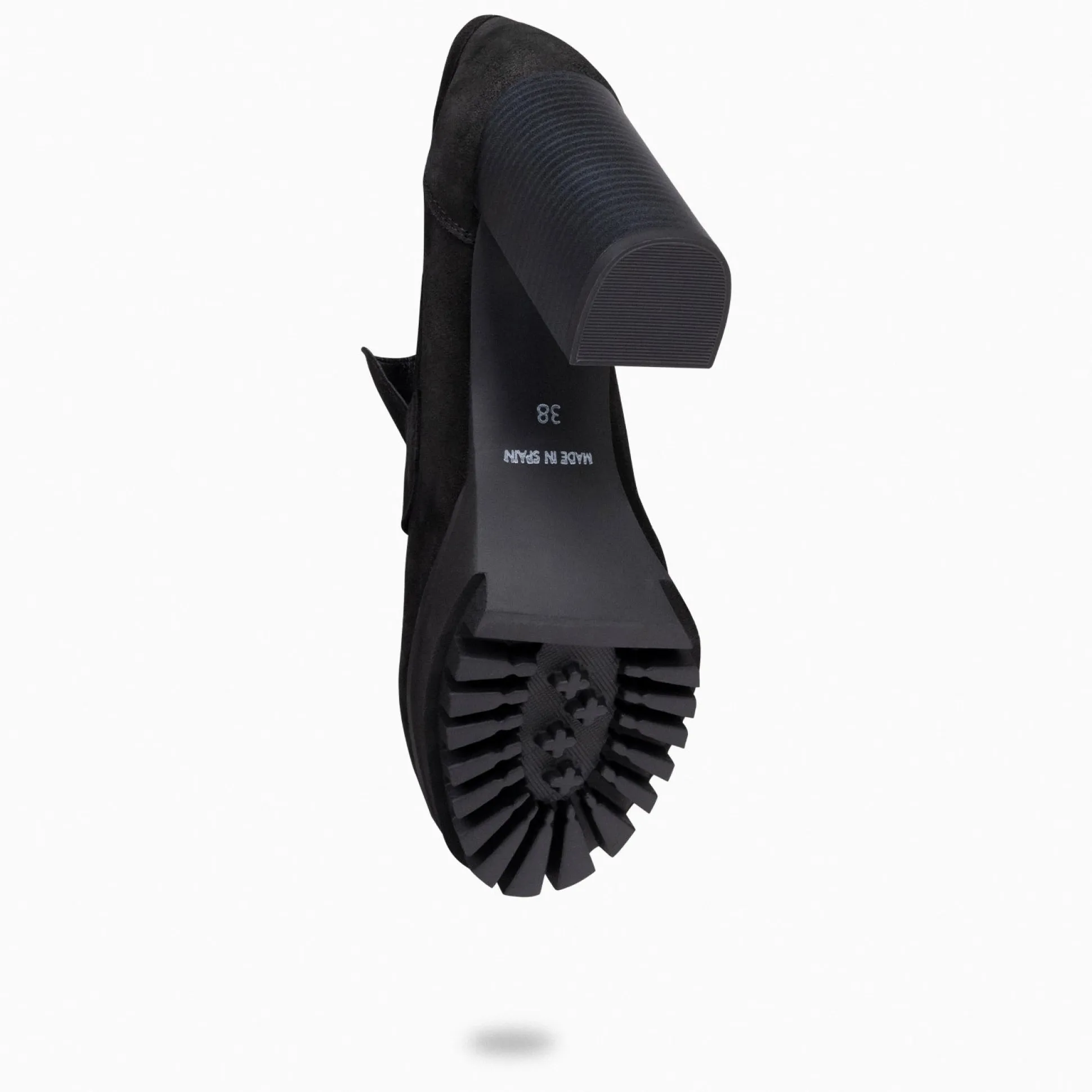 trend__mocasin_con_tacn_y_4-5.webp Mocasines Y Blucher<miMaO Trend – Mocasin Con Tacón Y Plataforma Negro