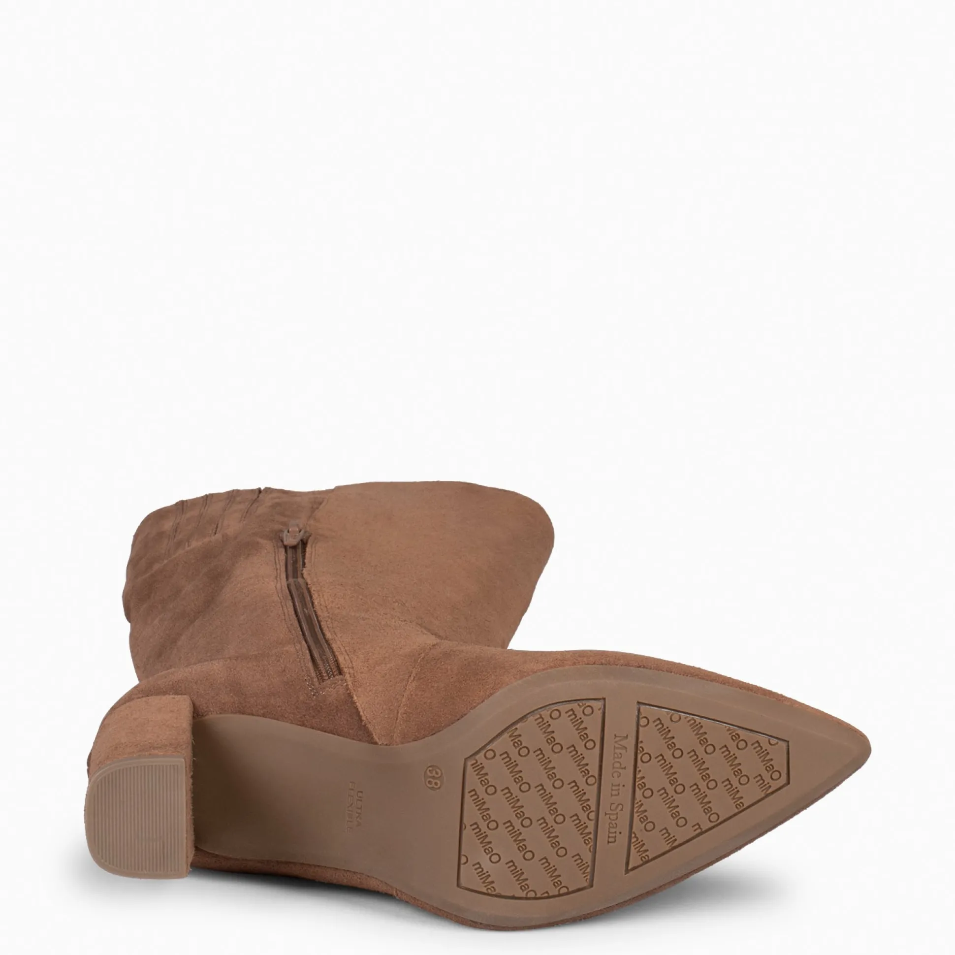 urban__botas_altas_de_tac_3-2.webp Botas<miMaO Urban - Botas Altas De Tacón Con Cremallera Camel