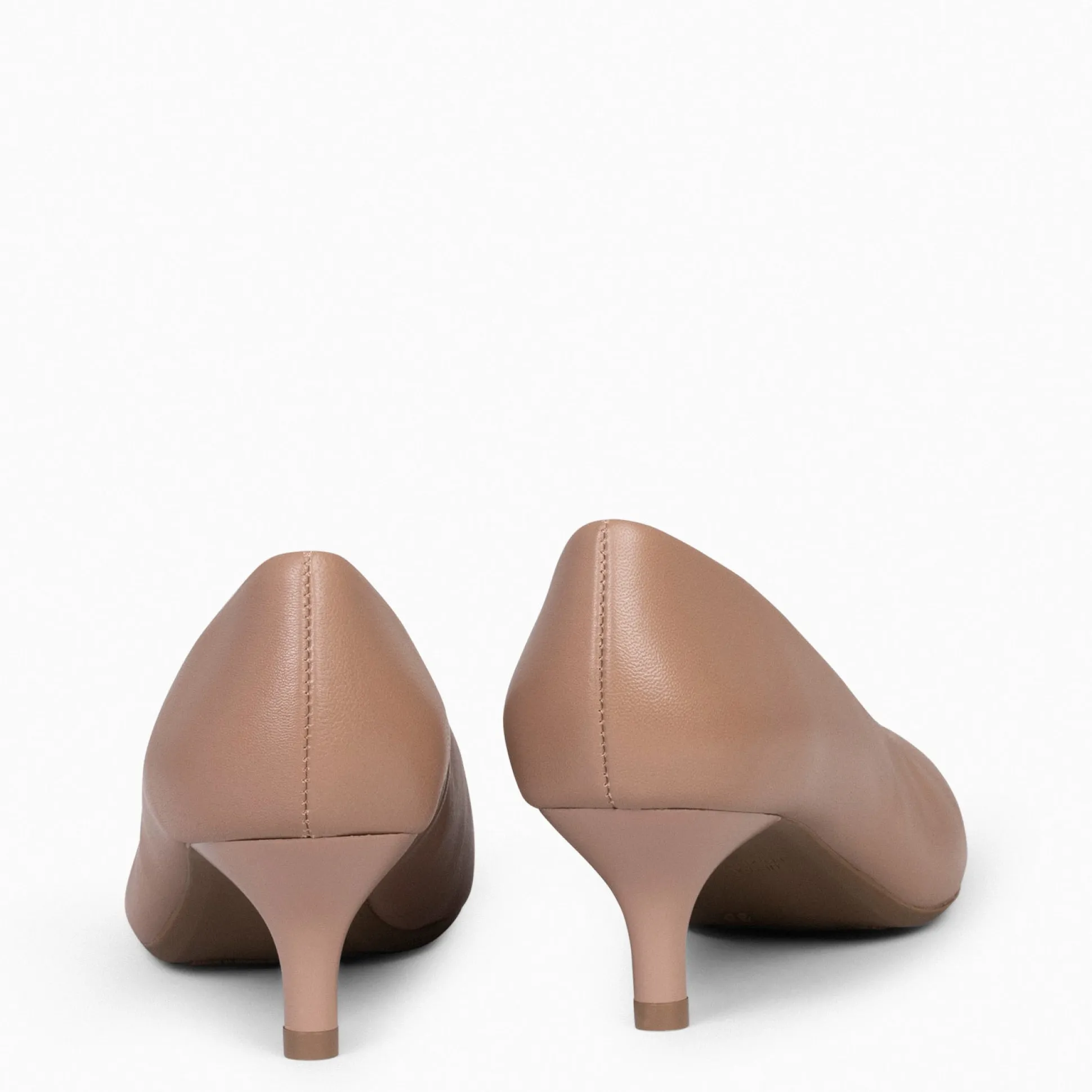 urban_kitten__zapatos_con_3.webp Urban Zapatos De Tacón<miMaO Urban Kitten - Zapatos Con Tacón De Chupete Nude
