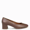 Urban Zapatos De Tacón<miMaO Urban Redondo Salon - Zapatos De Tacón Bajo De Napa Marron