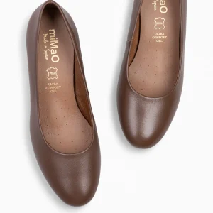 Urban Zapatos De Tacón<miMaO Urban Redondo Salon - Zapatos De Tacón Bajo De Napa Marron
