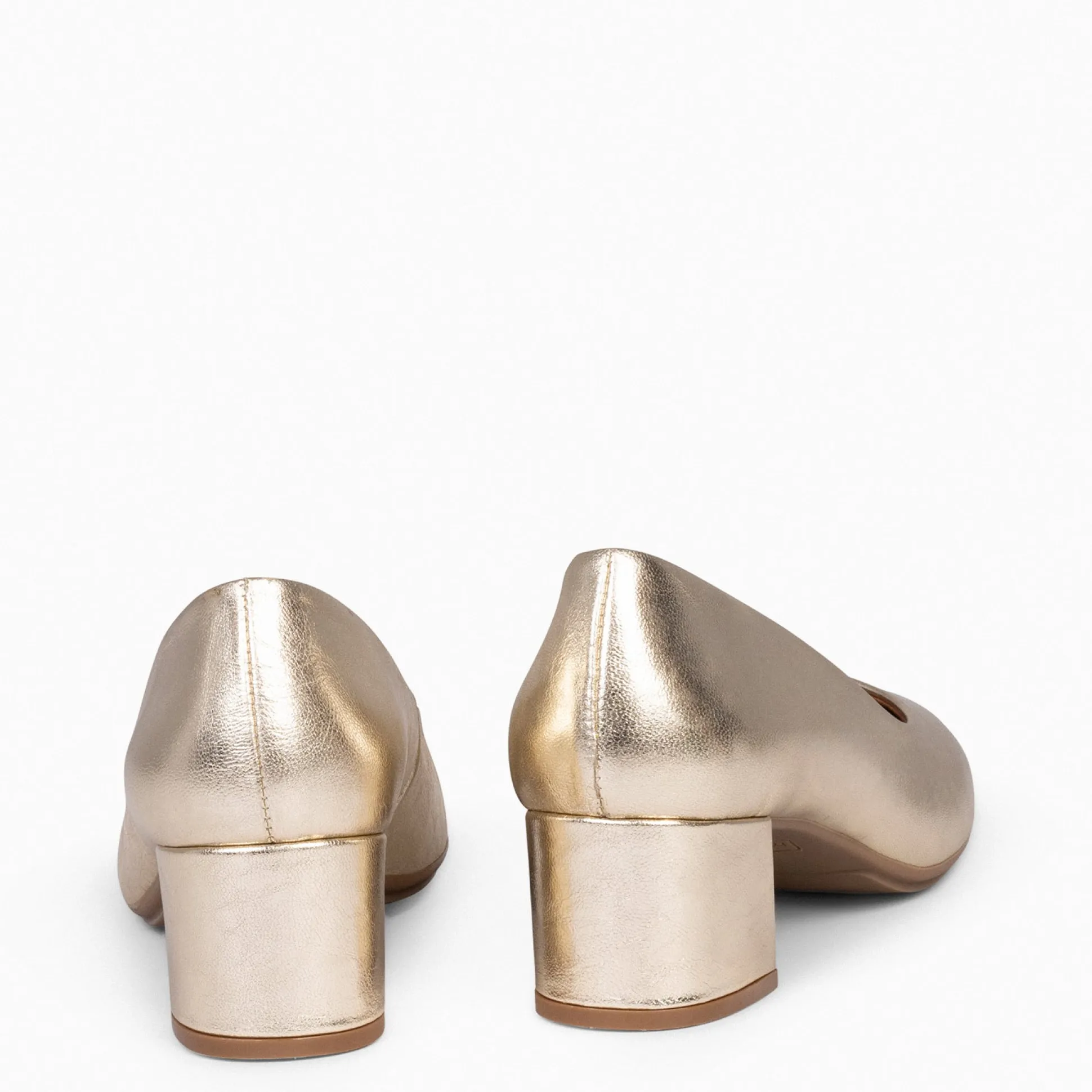 urban_redondo_splash__zap_3.webp Zapatos De Fiesta<miMaO Urban Redondo Splash - Zapatos De Tacón Bajo Oro