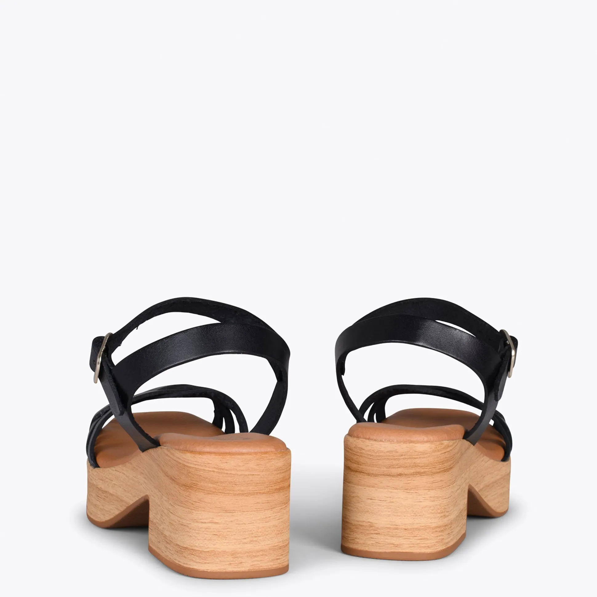 wood__sandalias_imitacion_3-3.webp Sandalias De Tacón<miMaO Wood – Sandalias Imitacion Madera Con Tiras Negro