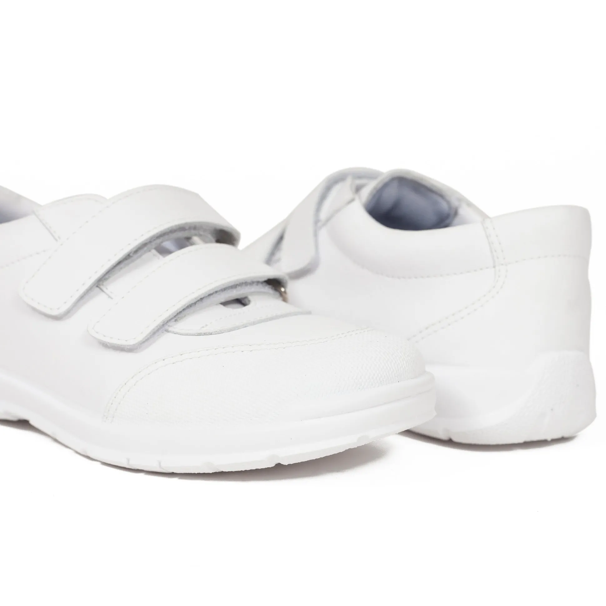 zapatos_colegiales_nios_d_3-1.webp Zapato<miMaO Zapatos Colegiales Niños Deportivos Escolares Piel Lavable Blanco
