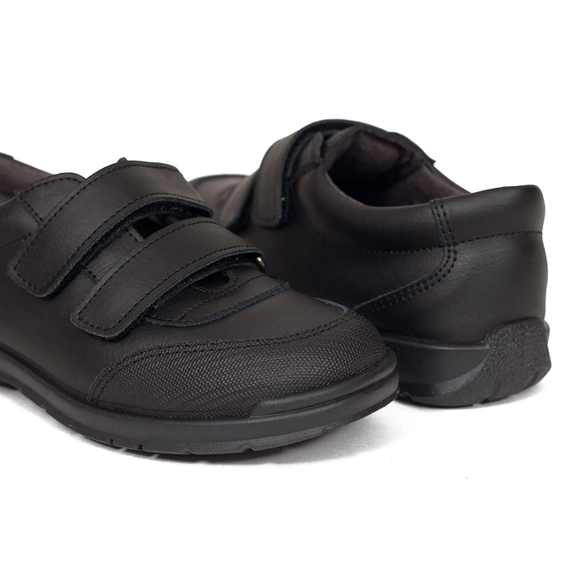zapatos_colegiales_nios_u_3.webp Zapato<miMaO Zapatos Colegiales Niños Uniforme Colegio Piel Lavable Negro